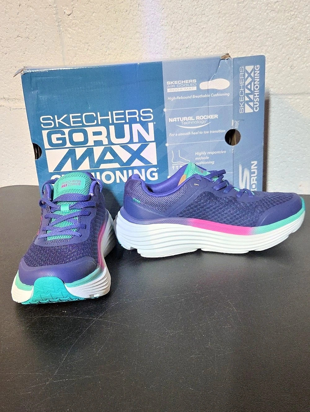 Skechers Go Run Max Cushioning Women's Athletic Shoes US 6.5 Like New